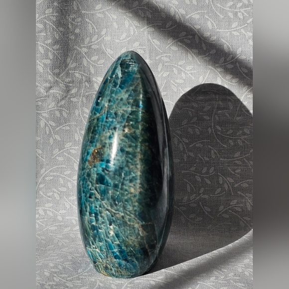 Blue Apatite Crystal Free Form Crystals - Picture 4 of 8
